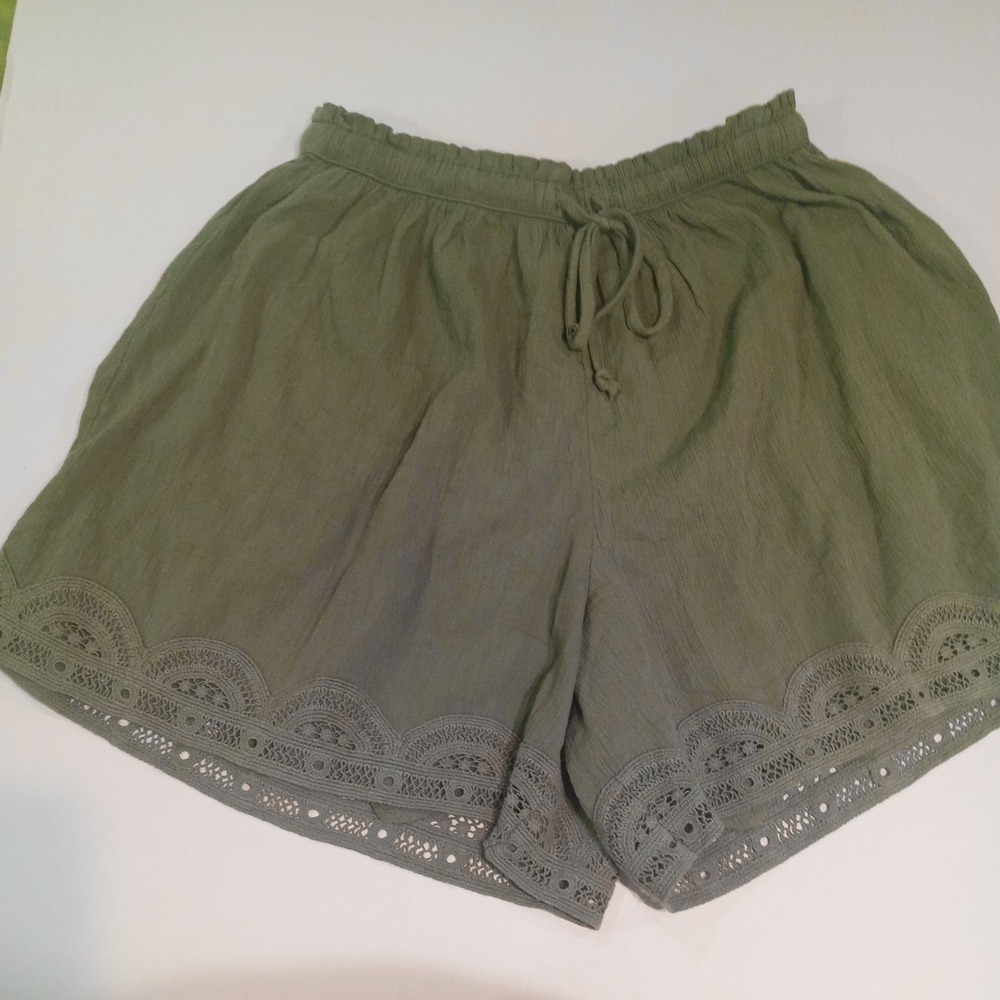 Women's Olive Green Lace Hem Shorts Size Small Elastic Waist Drawstring - Picture 1 of 9